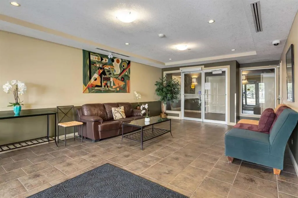 3111 34 Avenue NW, #211