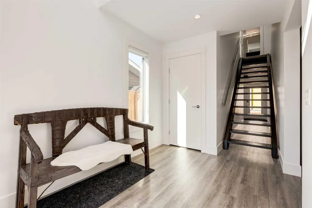 27 Hendon Place NW
