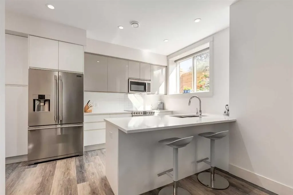 27 Hendon Place NW