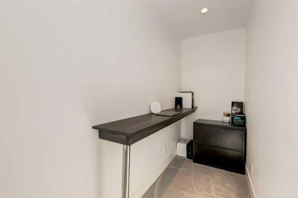 27 Hendon Place NW