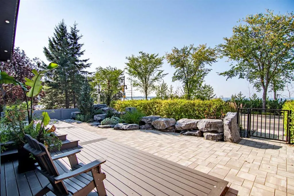 3417 Lakeshore Drive