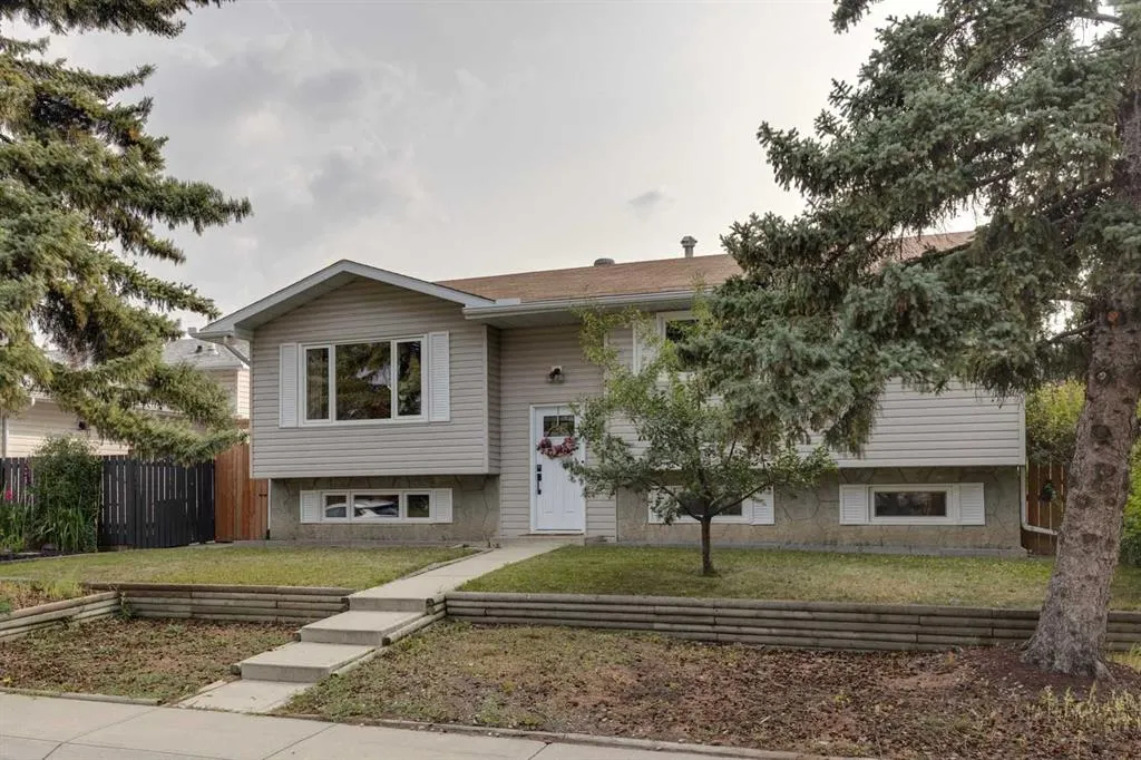 228 Penbrooke Way SE