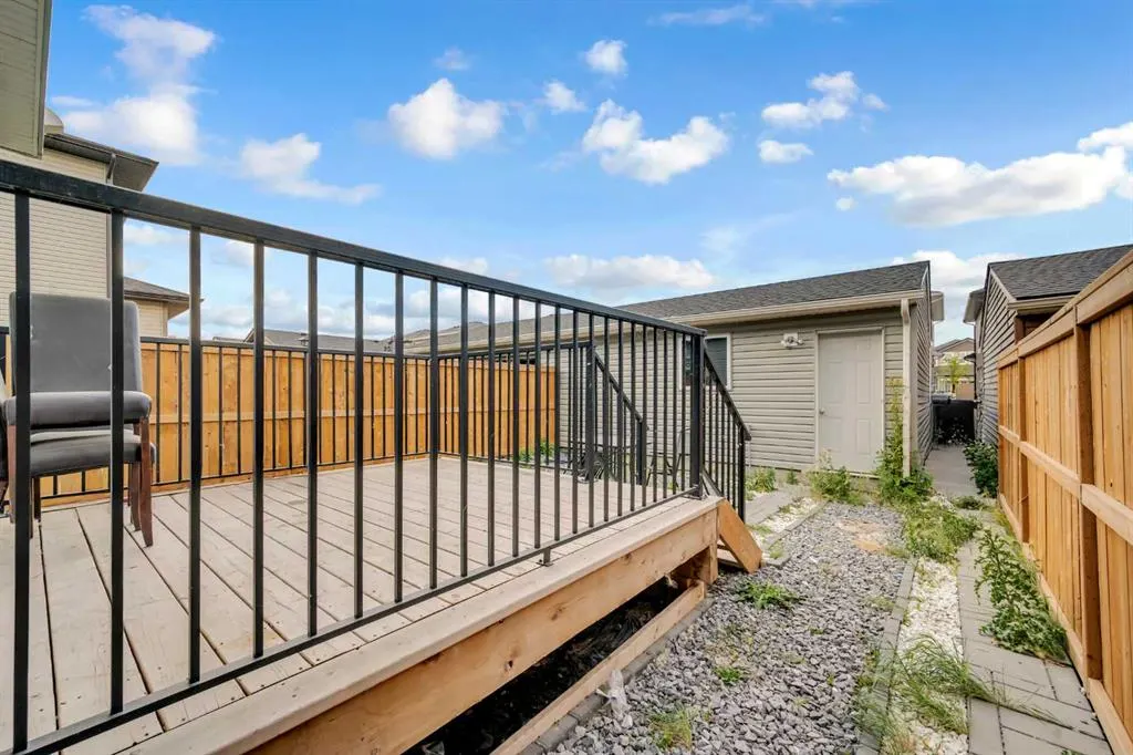 46 Cornerbrook Manor NE