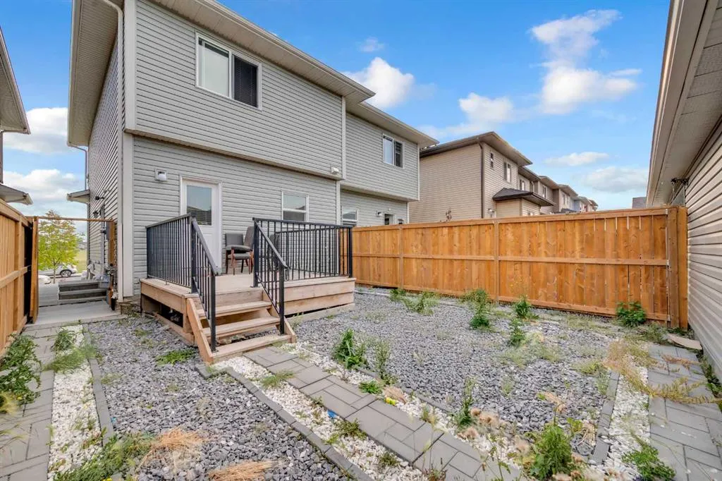 46 Cornerbrook Manor NE