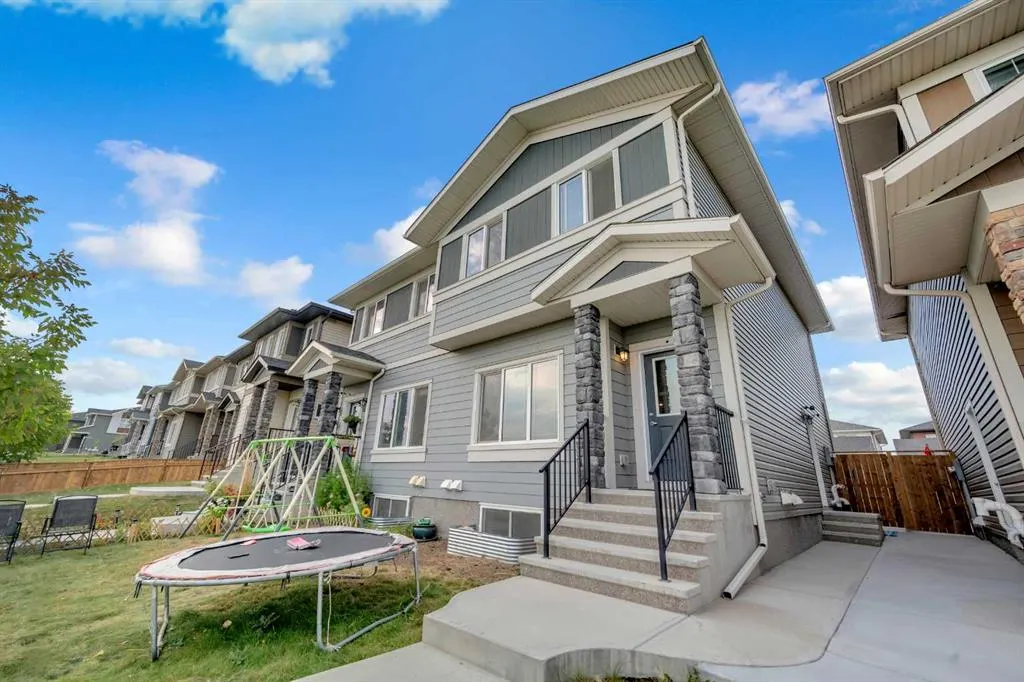 46 Cornerbrook Manor NE