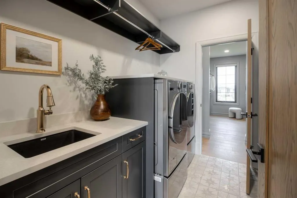93 Prairie Arbour Boulevard S