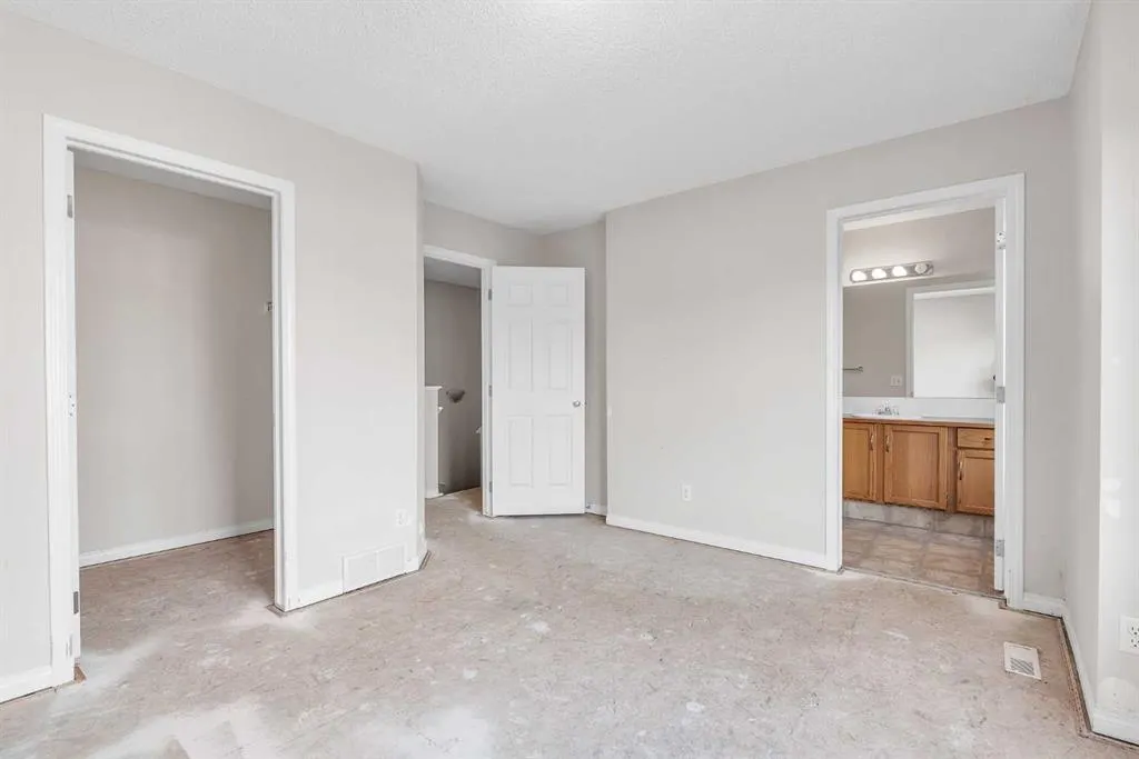 125 COPPERFIELD Lane SE