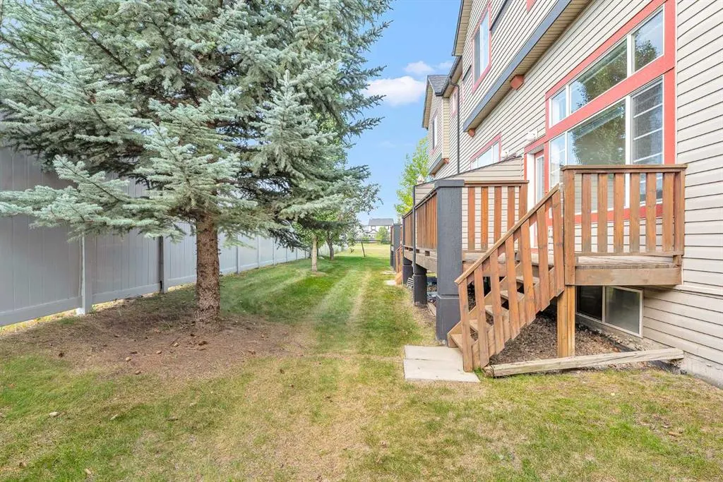 125 COPPERFIELD Lane SE