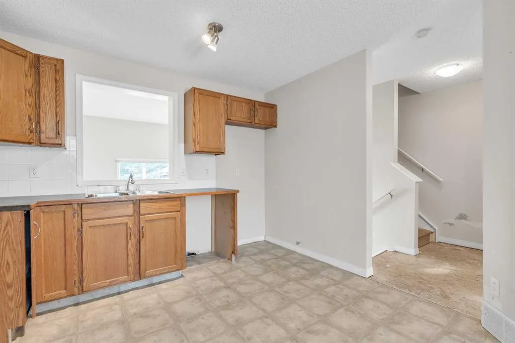 125 COPPERFIELD Lane SE