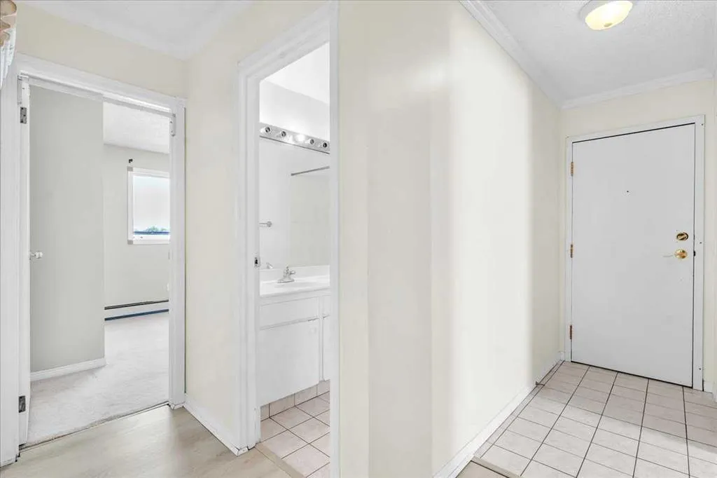 2512 15 Street SW, #7
