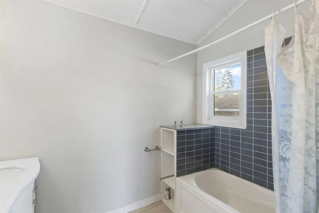 4 Heston Street NW