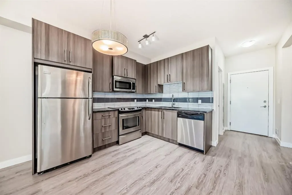 8 Sage Hill Terrace NW, #2