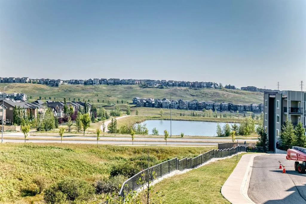 8 Sage Hill Terrace NW, #2