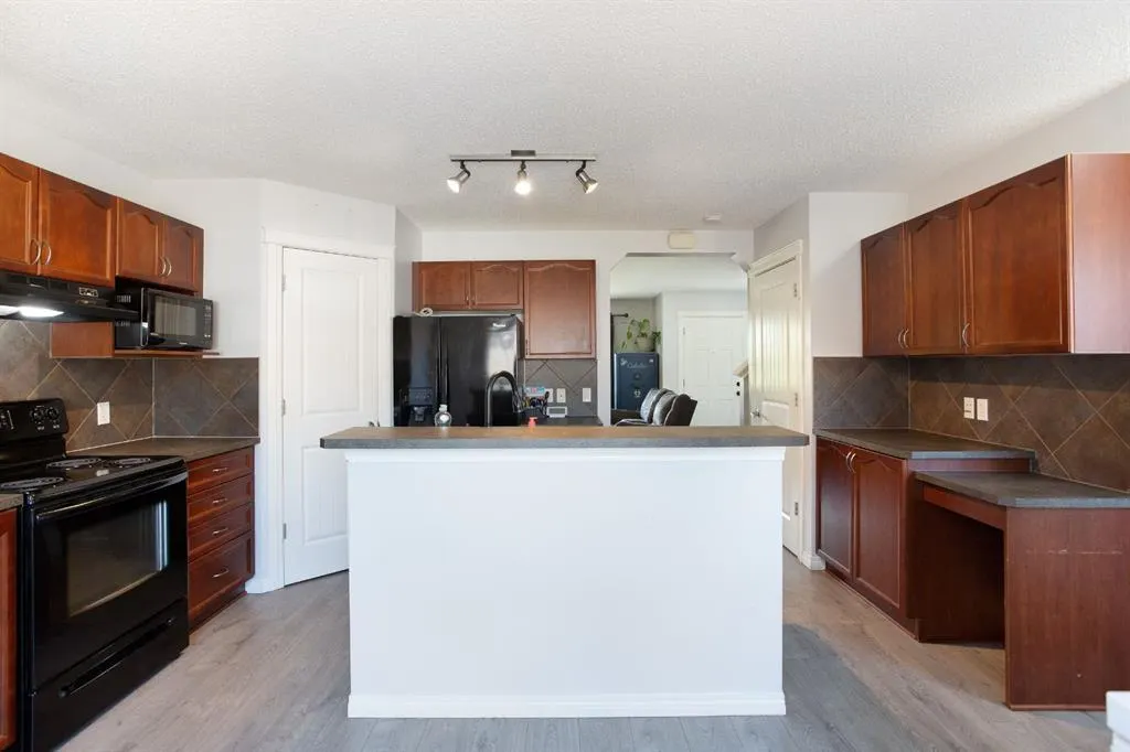 588 Morningside Park SW