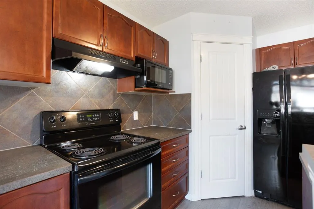 588 Morningside Park SW