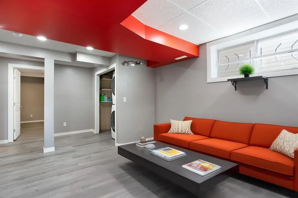 588 Morningside Park SW