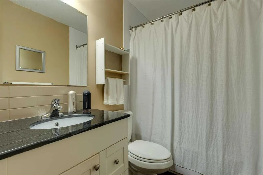 1055 72 Avenue NW, #116