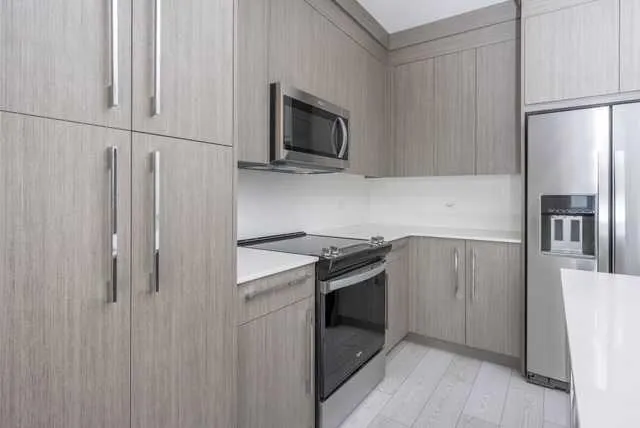 395 Skyview Parkway NE, #1315