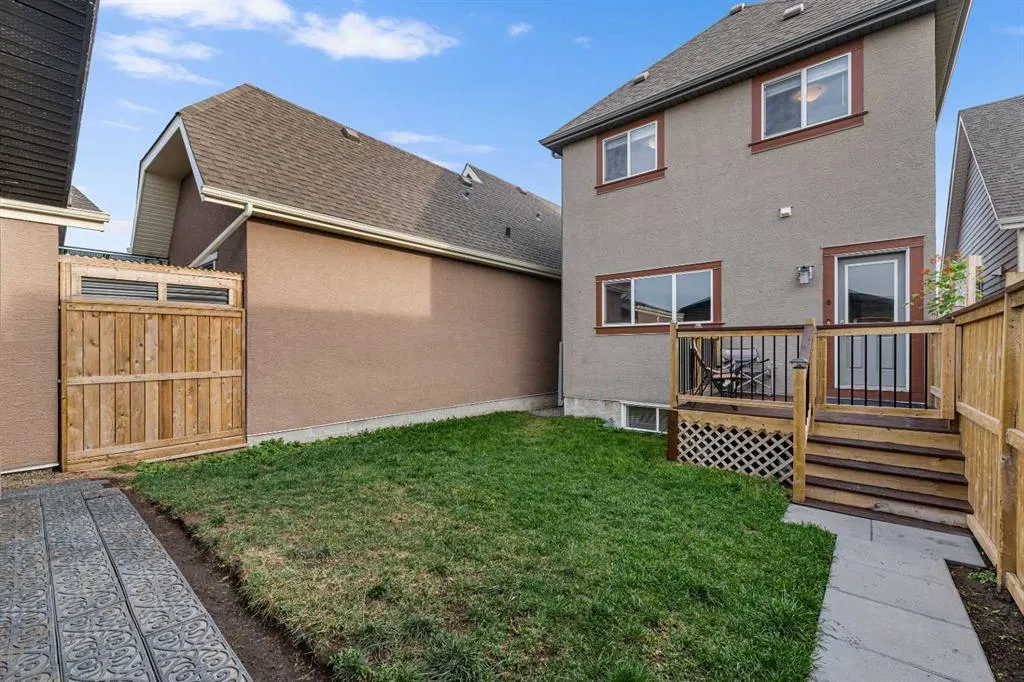 107 MASTERS Heights SE