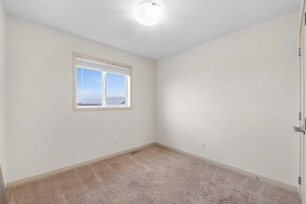 107 MASTERS Heights SE