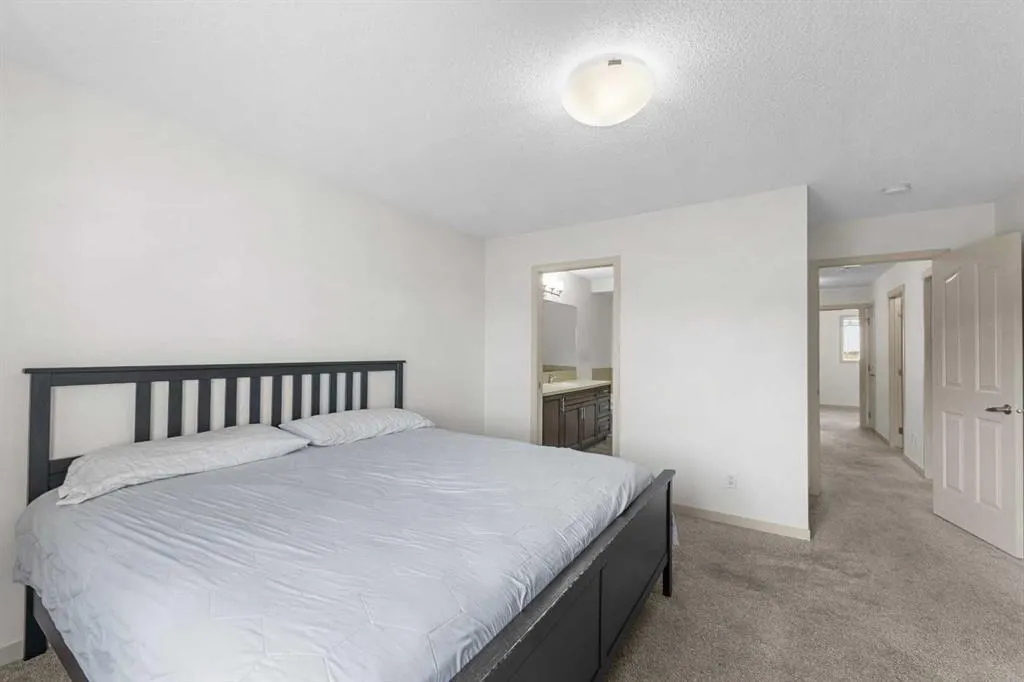 107 MASTERS Heights SE