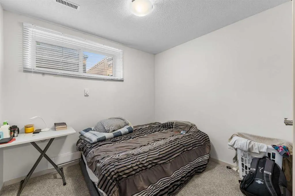 107 MASTERS Heights SE