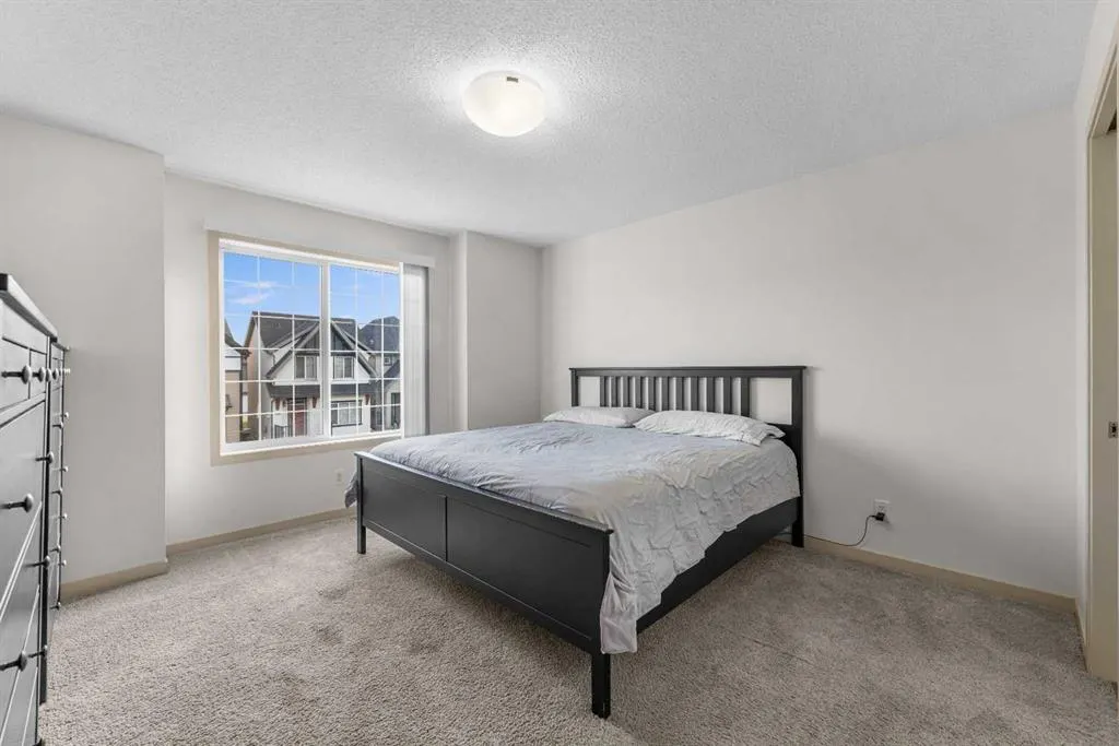 107 MASTERS Heights SE