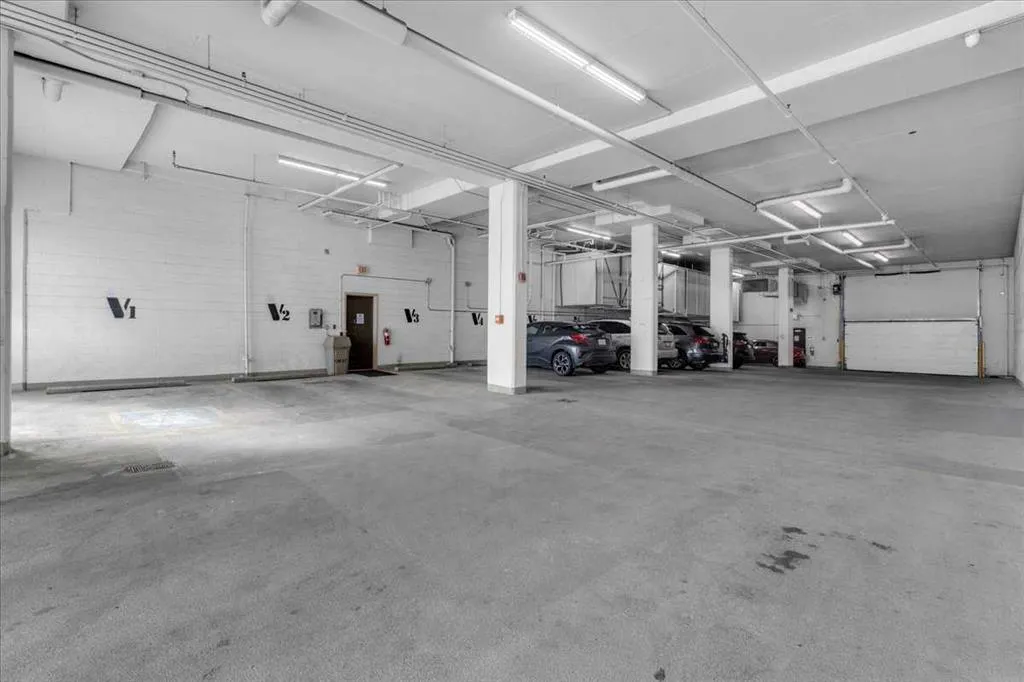 530 12 Avenue SW, #1705