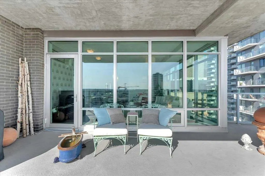 530 12 Avenue SW, #1705