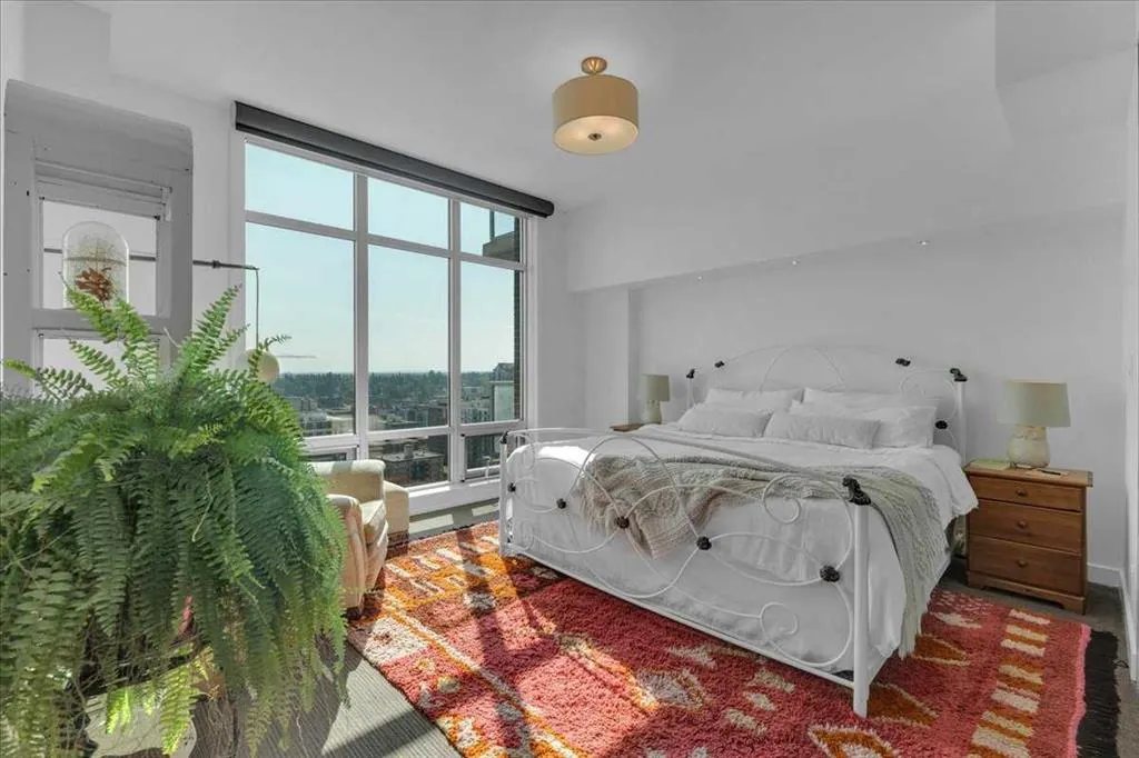 530 12 Avenue SW, #1705