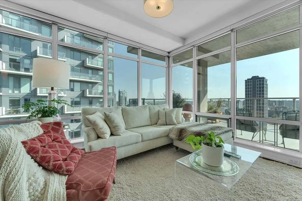 530 12 Avenue SW, #1705