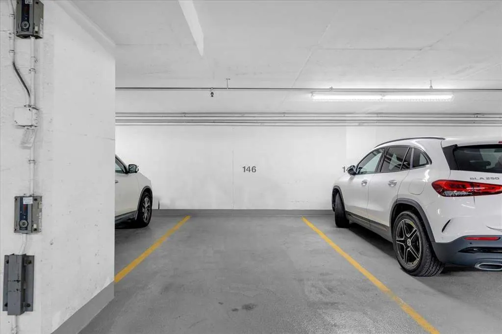 530 12 Avenue SW, #1705