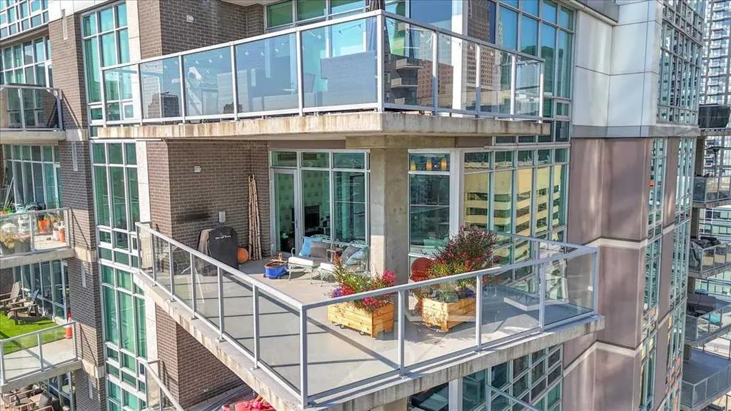 530 12 Avenue SW, #1705