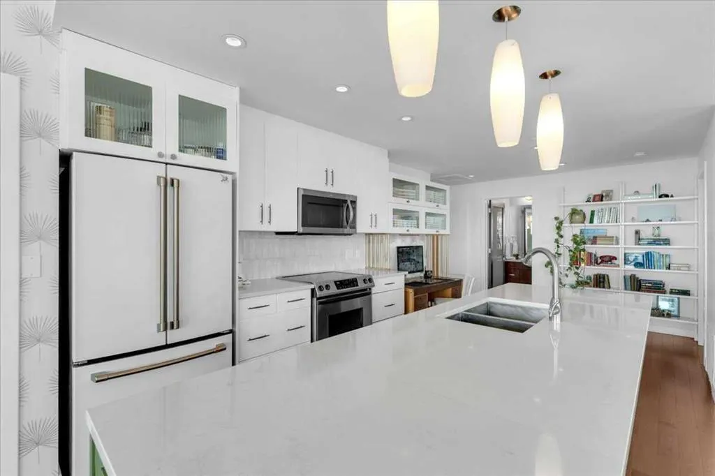 530 12 Avenue SW, #1705