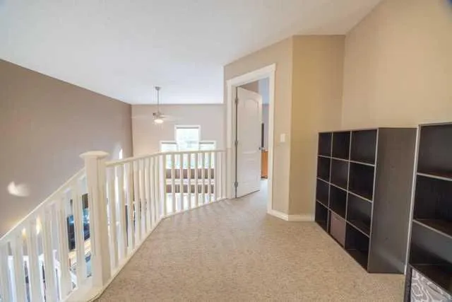28 Crestmont Way SW