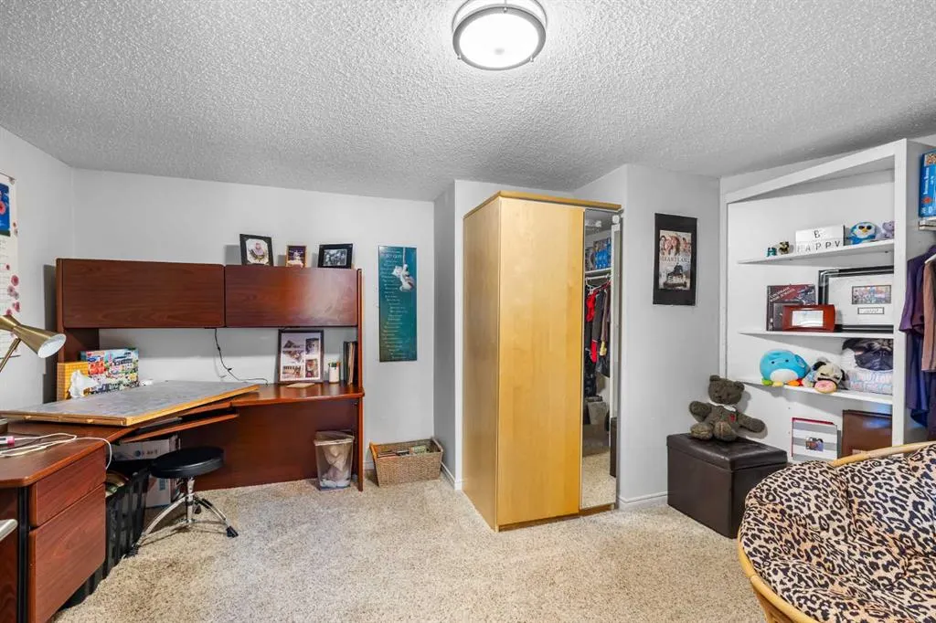 98 equestrian Drive