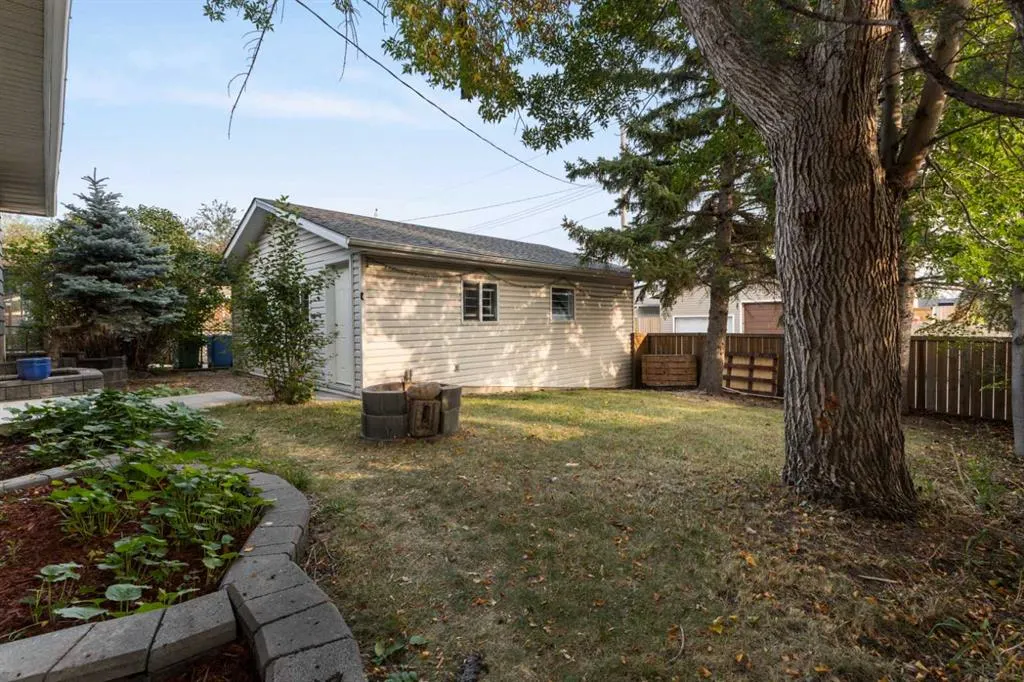 3217 Doverthorn Road SE