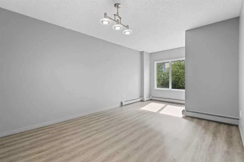 114 15 Avenue SW, #307