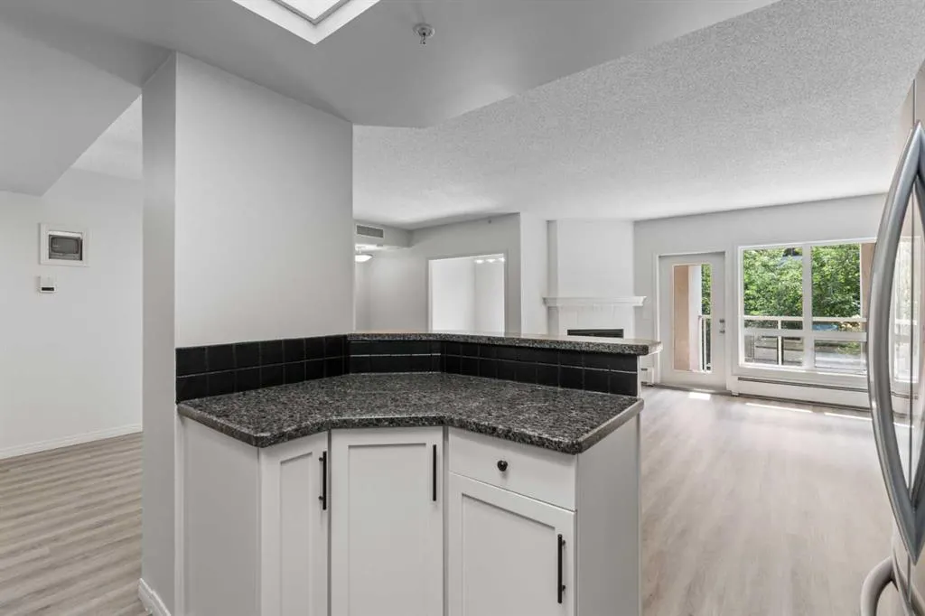 114 15 Avenue SW, #307