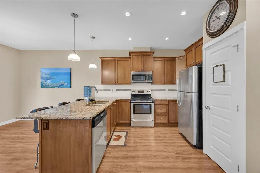 1001 8 Street NW, #3304