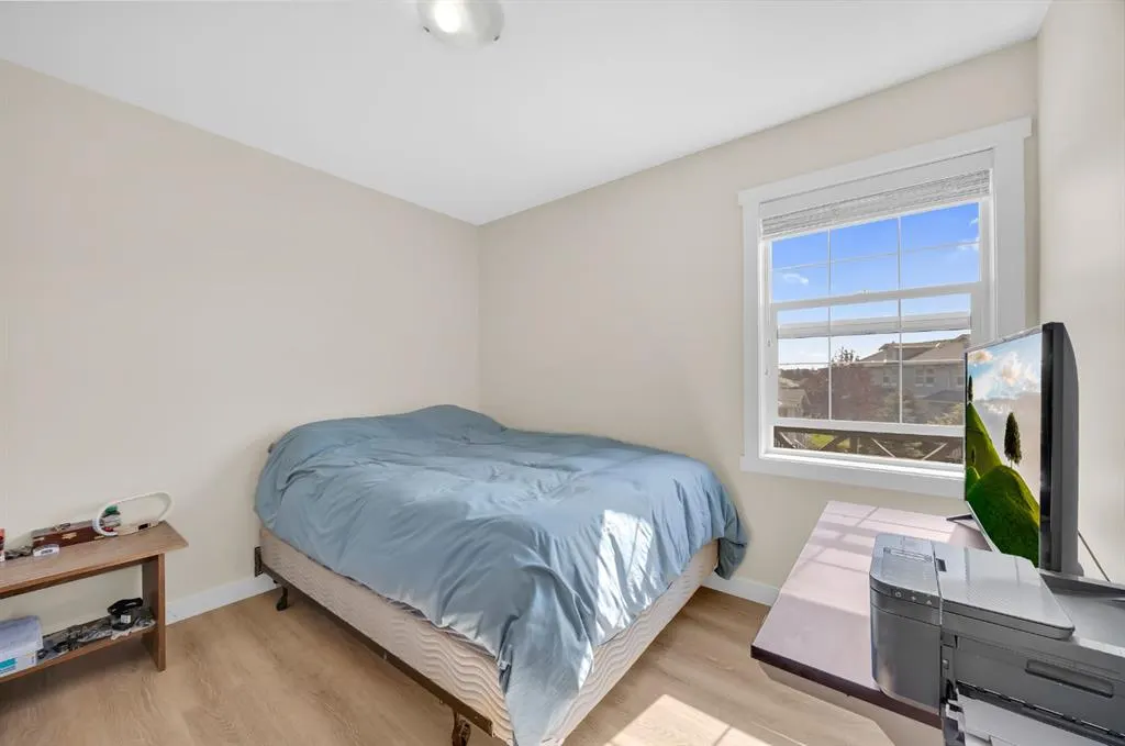 1001 8 Street NW, #3304