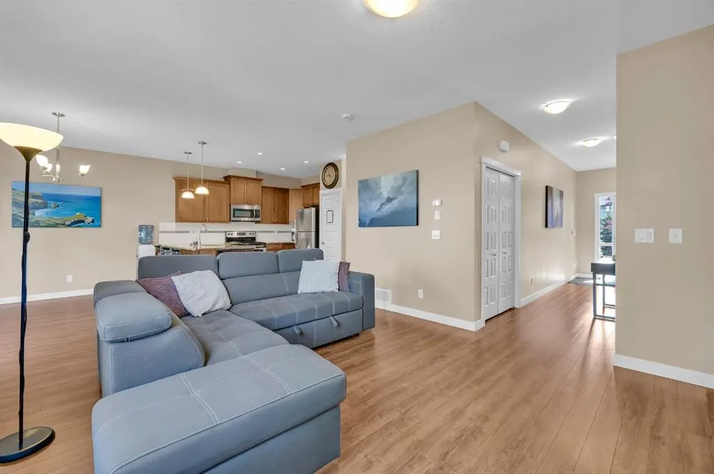 1001 8 Street NW, #3304
