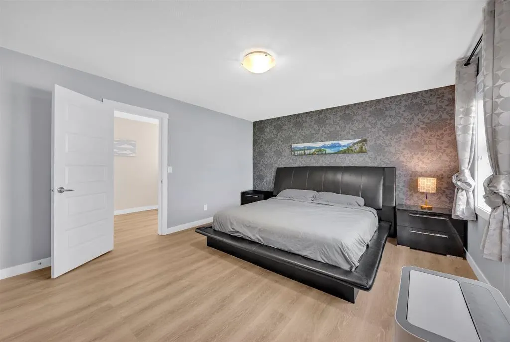 1001 8 Street NW, #3304