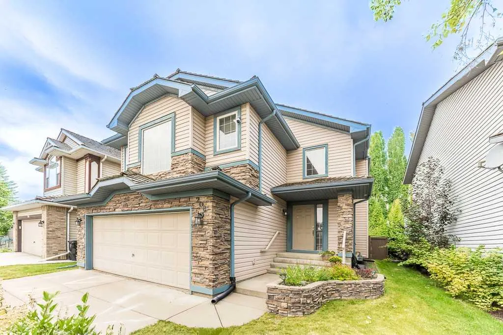208 Mt Brewster Circle SE