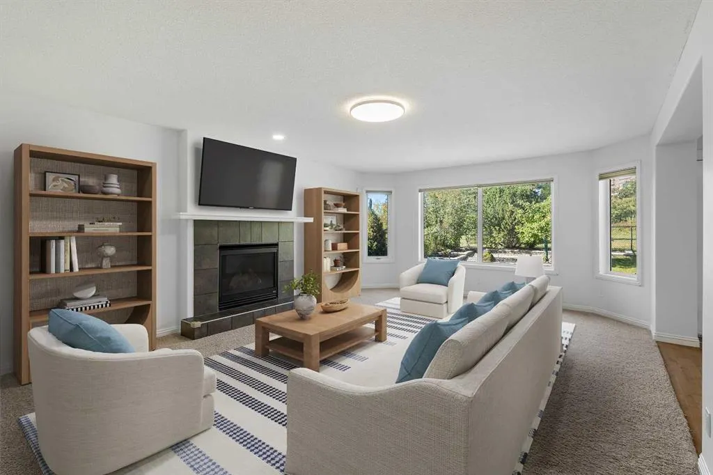 432 Royal Oak Circle NW