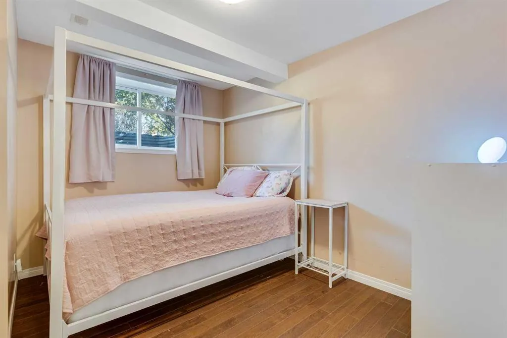 2066 New Brighton Gardens SE