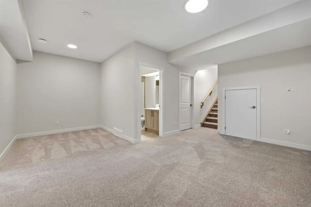 70 Homestead Common NE