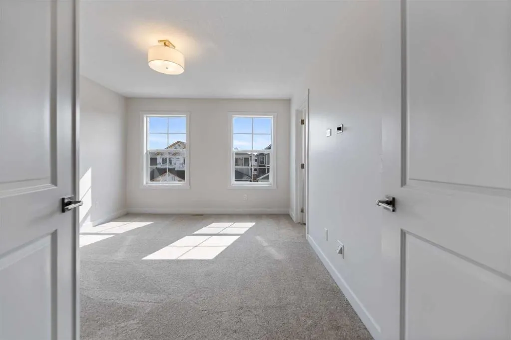 70 Homestead Common NE