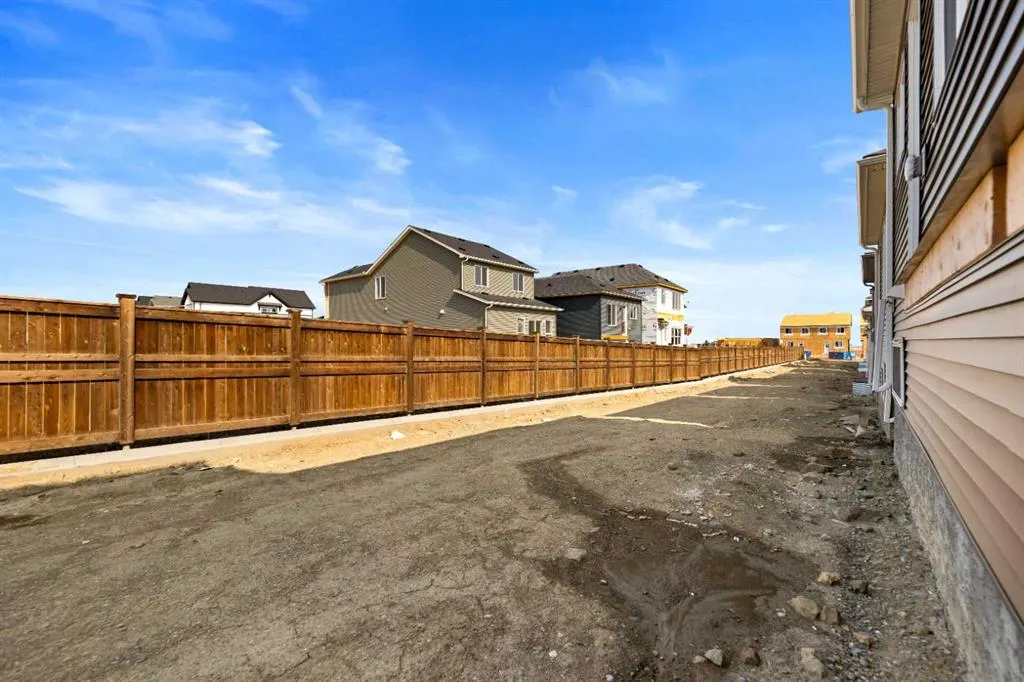 70 Homestead Common NE