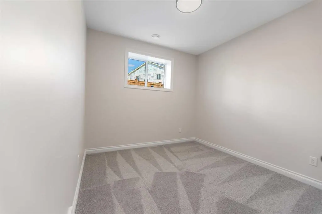 50 Homestead Common NE